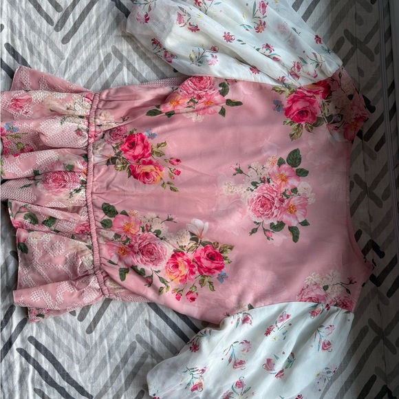 HEMANT & NANDITA Pink and Floral Top - Picture 3 of 3